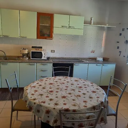 Apartment Mansarda Casalina *